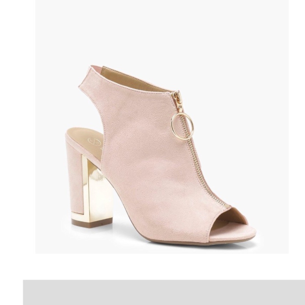 O-ring zip heels